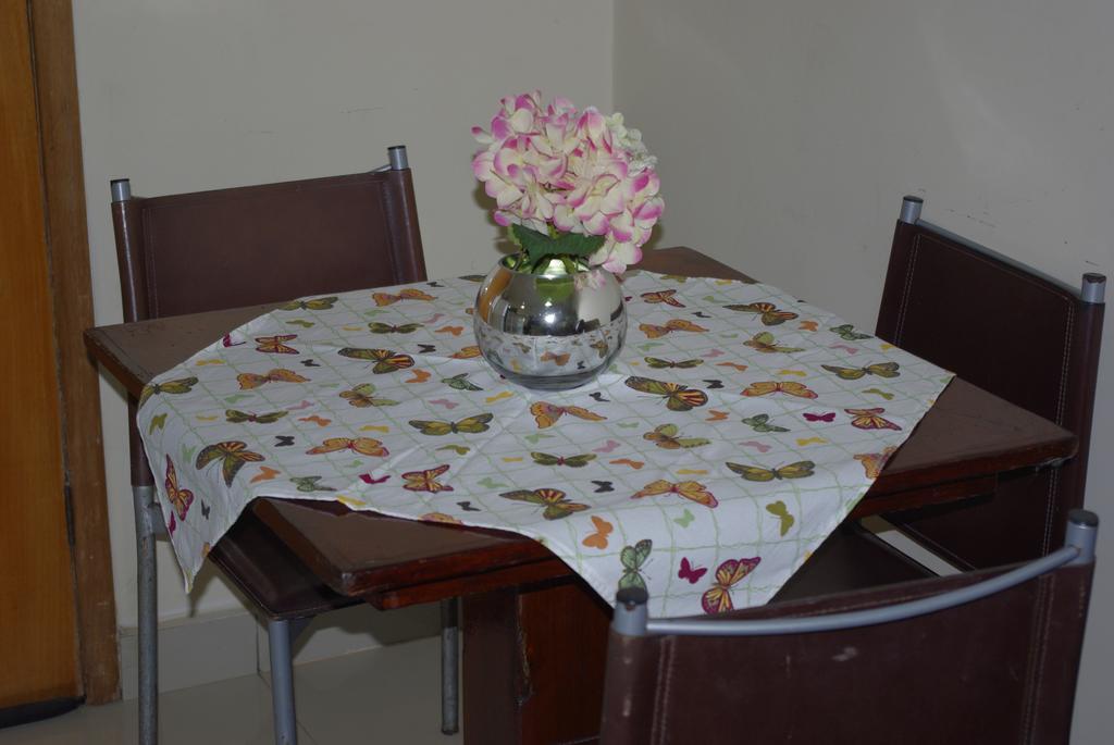 Djalma Ulrich Apartment *